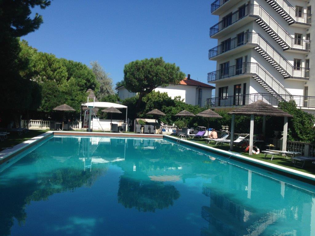 Residenza Grand Hotel Riccione Zewnętrze zdjęcie